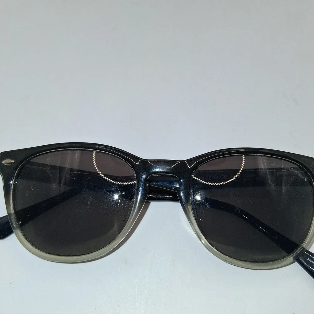Marc Hunter  Black Fade Sunglasses 52-20-147 Classic Unisex Shades